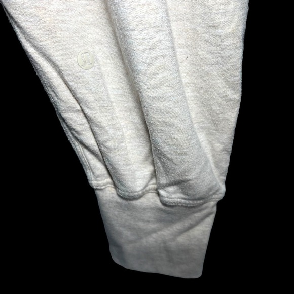 Lululemon still chill jogger - Picture 12 of 15